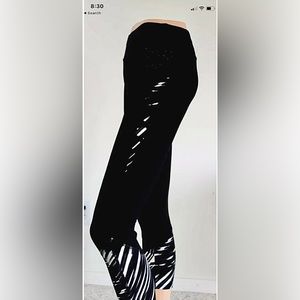 NWT BSP Black cropped Women Leggings slimming side accent 4 Way Stretch …